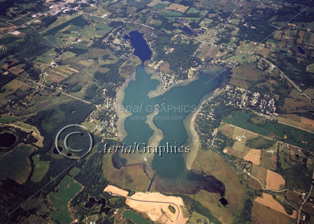 Vineyard Lake in Jackson County, Michigan